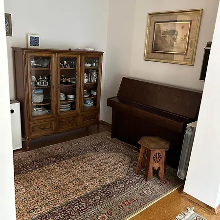Apartman A I Domus